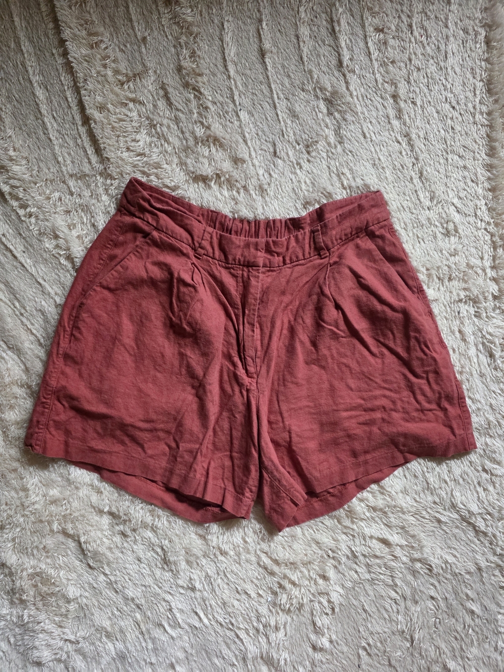 Old Navy High-Waist Rust Red Linen-Blend Shorts